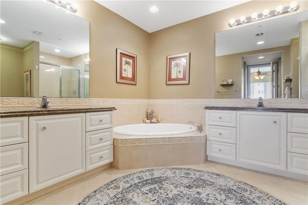 19 Harbour Isle Drive W, Unit 106, Hutchinson Island, FL 34949 Photo