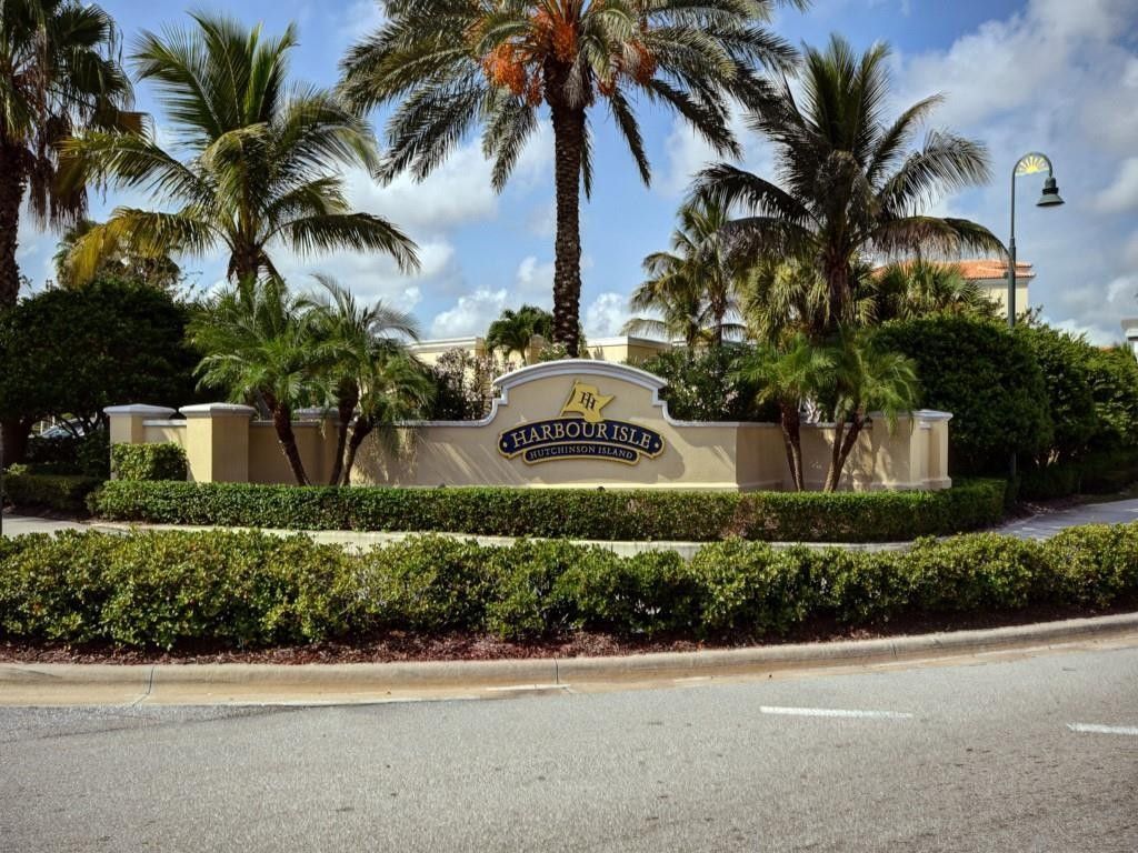 19 Harbour Isle Drive W, Unit 106, Hutchinson Island, FL 34949 Photo