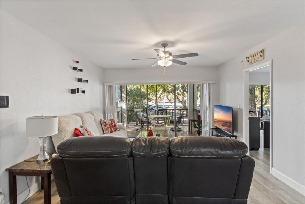 6060 S Falls Circle Drive, Unit 218, Lauderhill, FL 33319 Photo