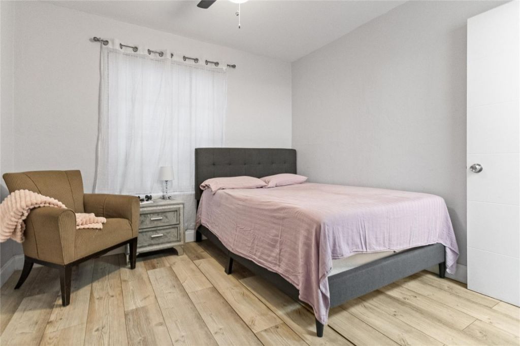 6060 S Falls Circle Drive, Unit 218, Lauderhill, FL 33319 Photo