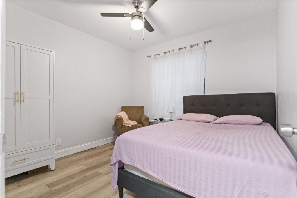 6060 S Falls Circle Drive, Unit 218, Lauderhill, FL 33319 Photo