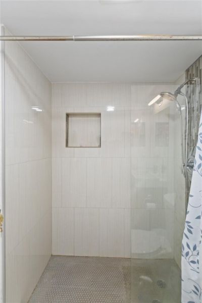 6060 S Falls Circle Drive, Unit 218, Lauderhill, FL 33319 Photo