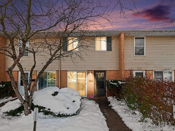 3632 Kenbrooke Court, Kalamazoo, MI 49006