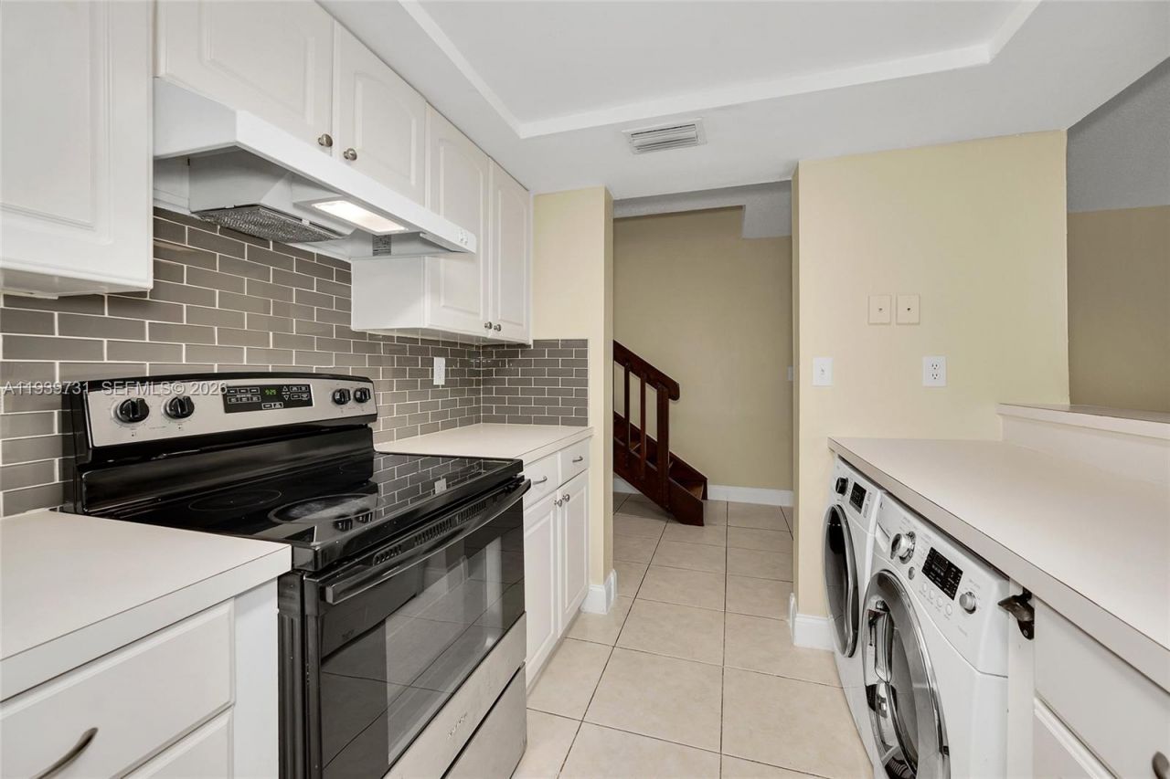 9079 SW 133rd Ct, Unit F, Miami, FL 33186 Photo