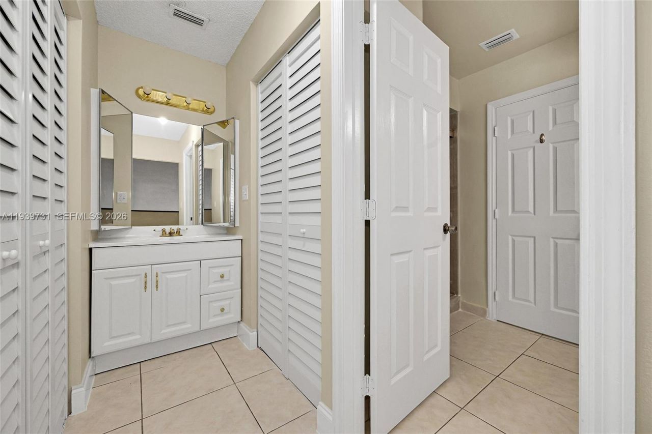 9079 SW 133rd Ct, Unit F, Miami, FL 33186 Photo