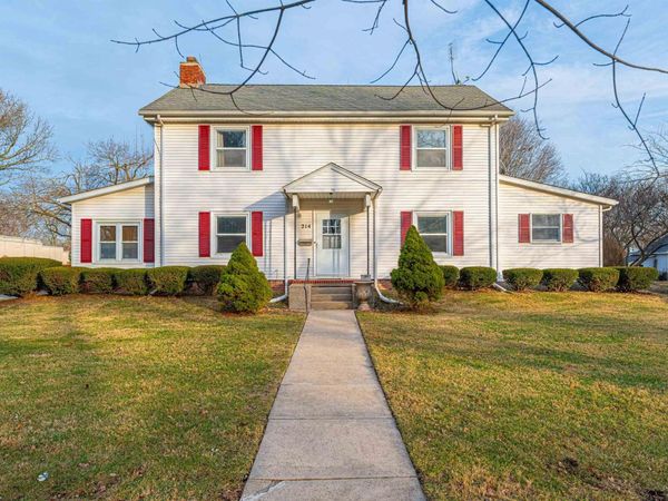 214 N MAPLE Avenue, Minier, IL 61759