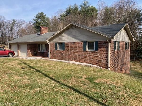 286 RAVEN LAUREL Drive, Wilkesboro, NC 28697