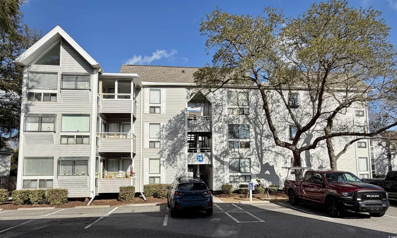 351 Arrowhead Rd. Myrtle Beach, SC 29572