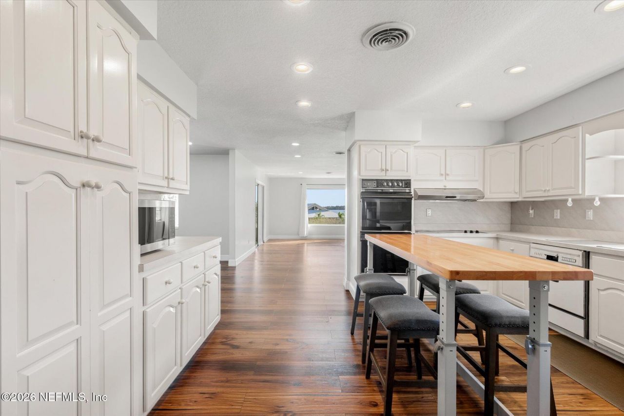 730 N Park Street, Crescent City, FL 32112 Photo