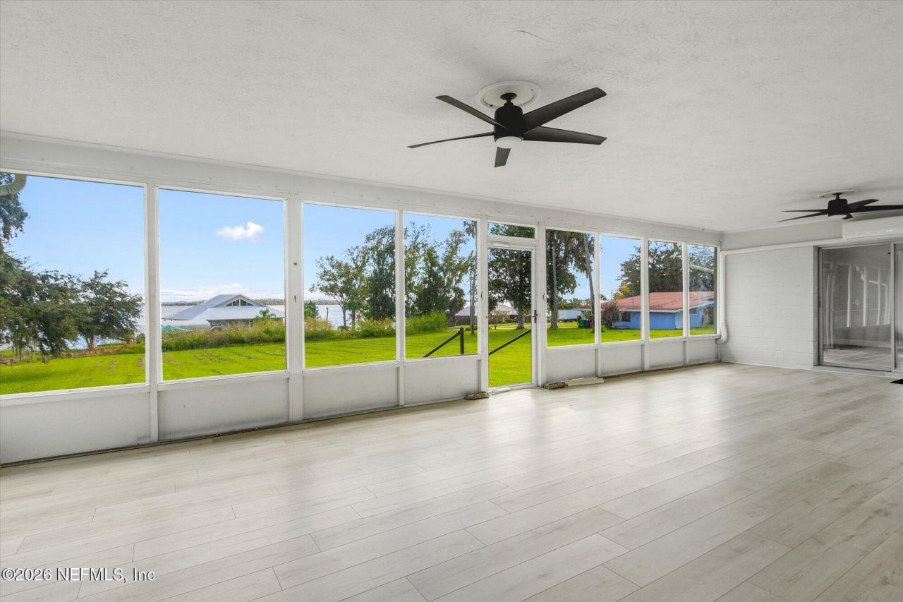 730 N Park Street, Crescent City, FL 32112 Photo