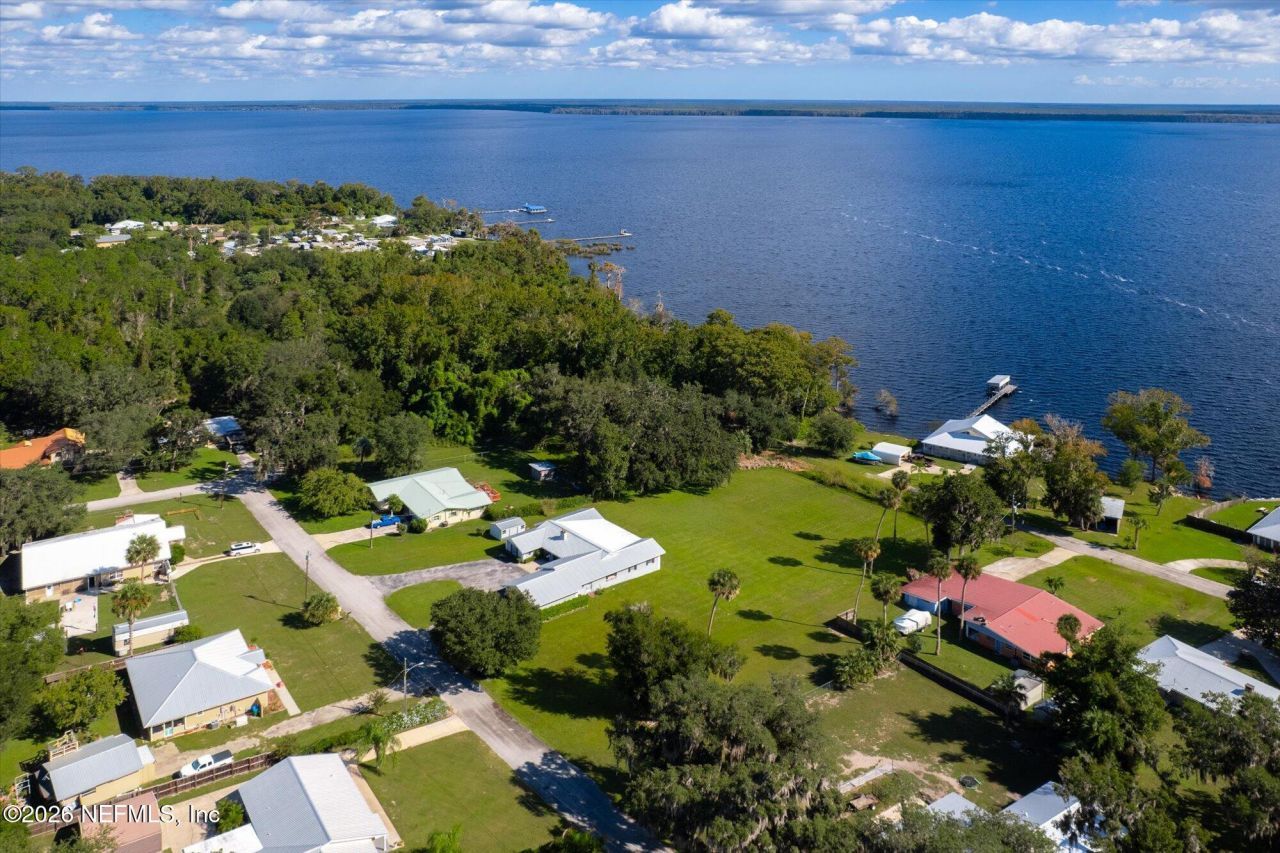 730 N Park Street, Crescent City, FL 32112 Photo