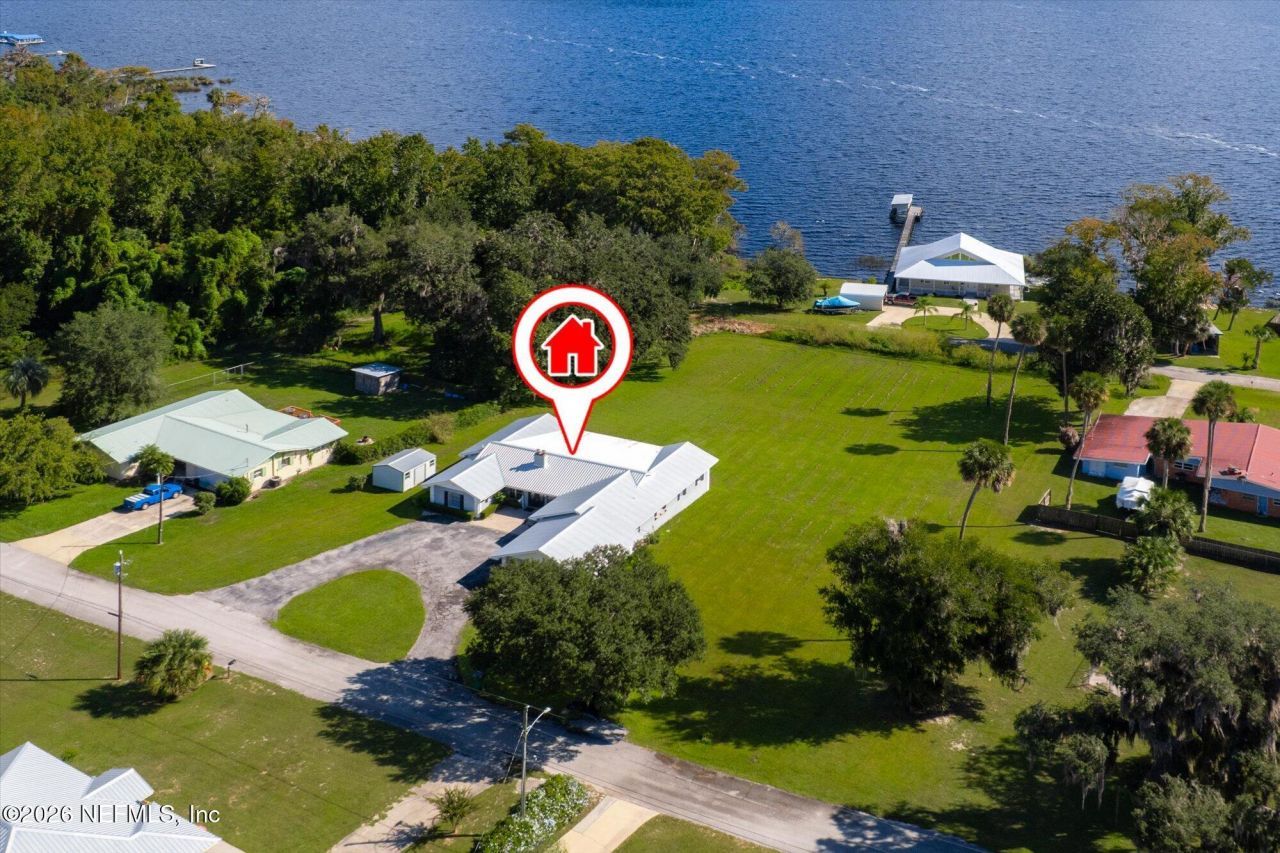 730 N Park Street, Crescent City, FL 32112 Photo