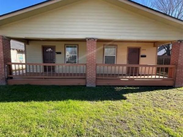 2937 S Adams Street , Fort Worth, TX 76110