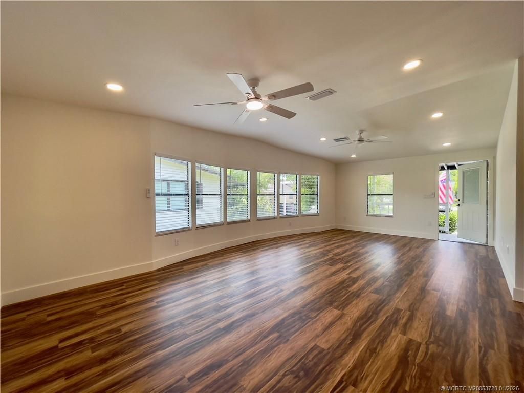 2555 Pga Boulevard, Unit 421, Palm Beach Gardens, FL 33410 Photo