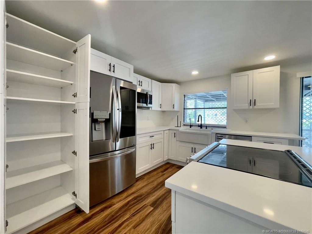 2555 Pga Boulevard, Unit 421, Palm Beach Gardens, FL 33410 Photo