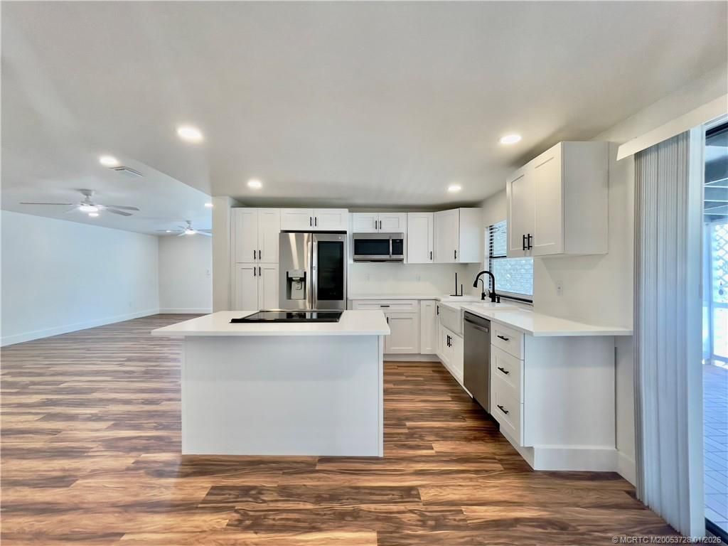 2555 Pga Boulevard, Unit 421, Palm Beach Gardens, FL 33410 Photo