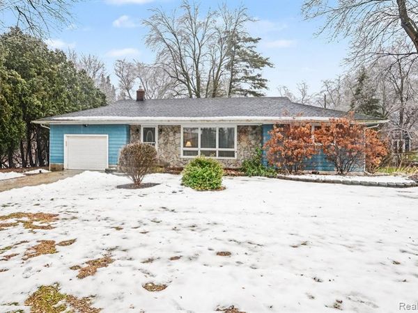3355 Elmy Drive, Orion Twp, MI 48359