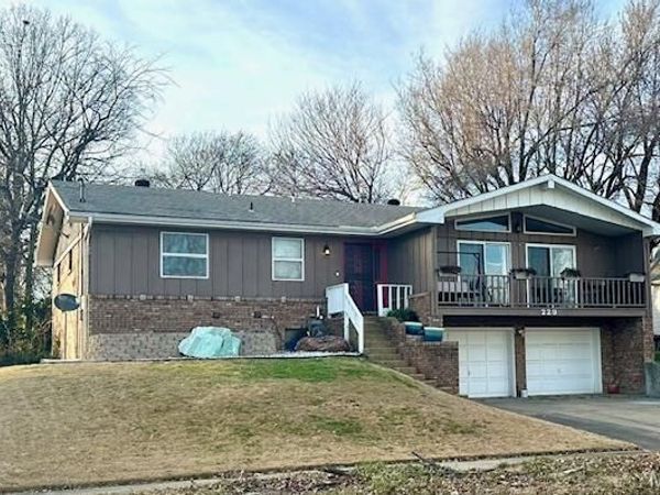 229 S West End Boulevard, Cape Girardeau, MO 63703