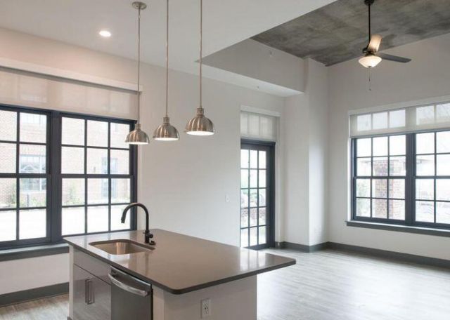 128 Columbus Street Photo 15