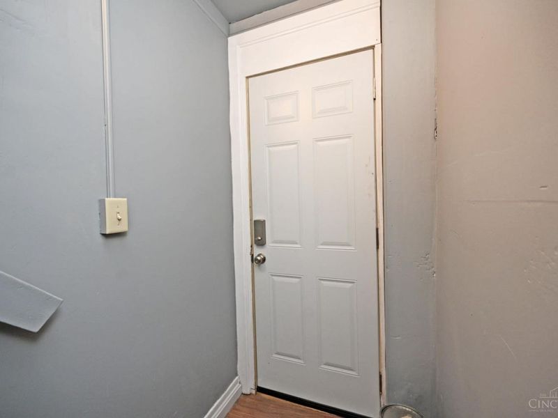 201 Walnut Street, Reading, OH 45215 Photo 32