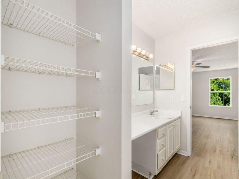 1842 Bashan Drive, Unit 75F, Columbus, OH 43228 Photo 18