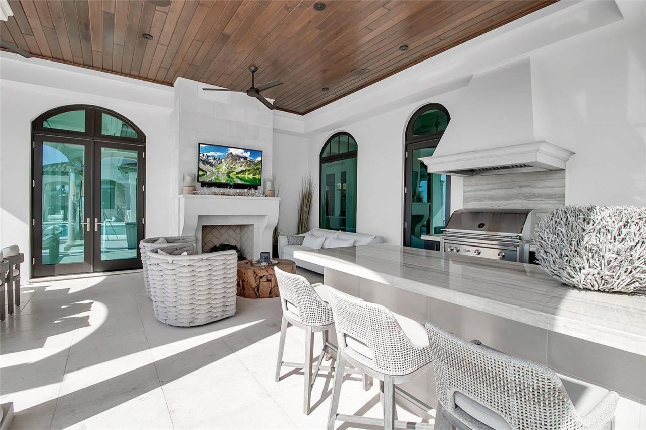 7366 Point Of Rocks Road, Sarasota, FL 34242 Photo