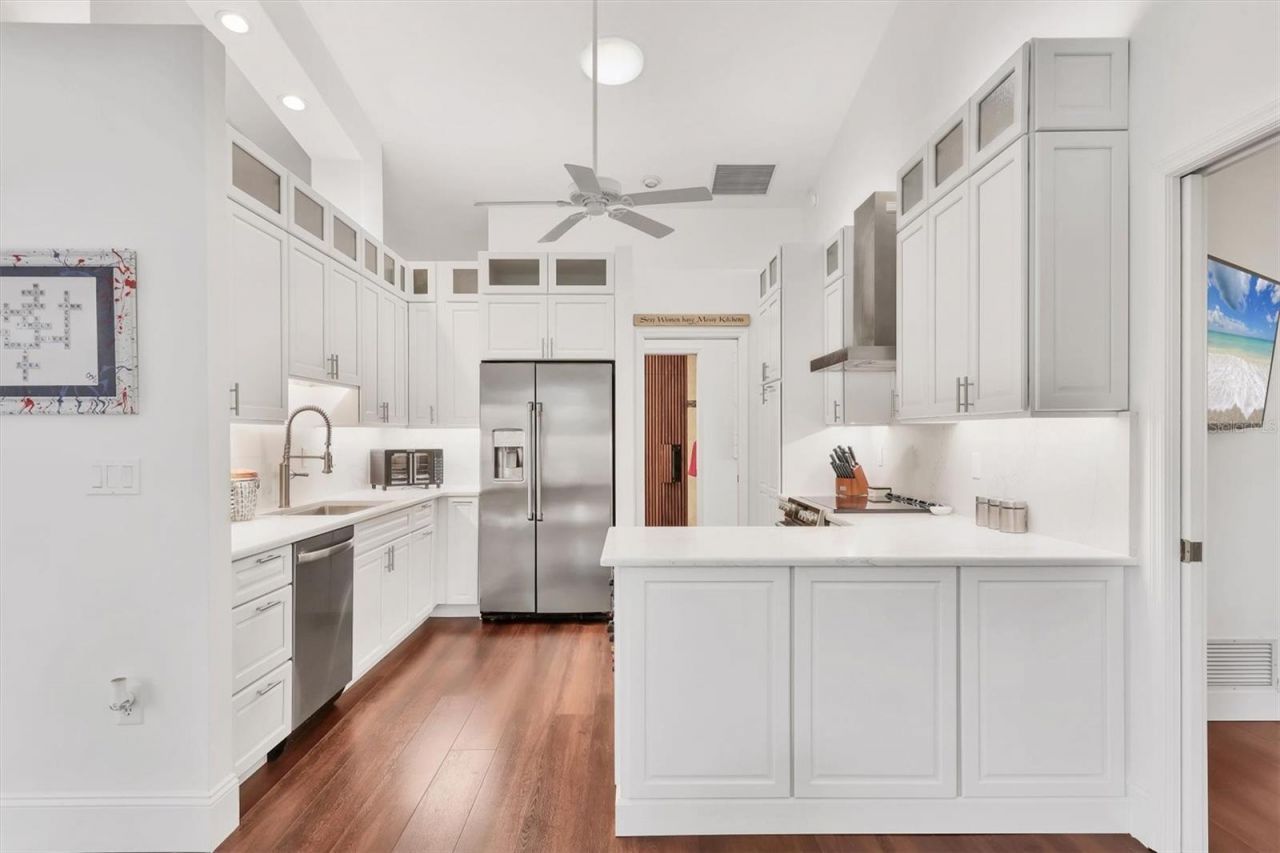 4305 Highland Oaks Circle, Sarasota, FL 34235 Photo