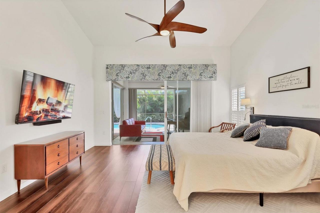 4305 Highland Oaks Circle, Sarasota, FL 34235 Photo