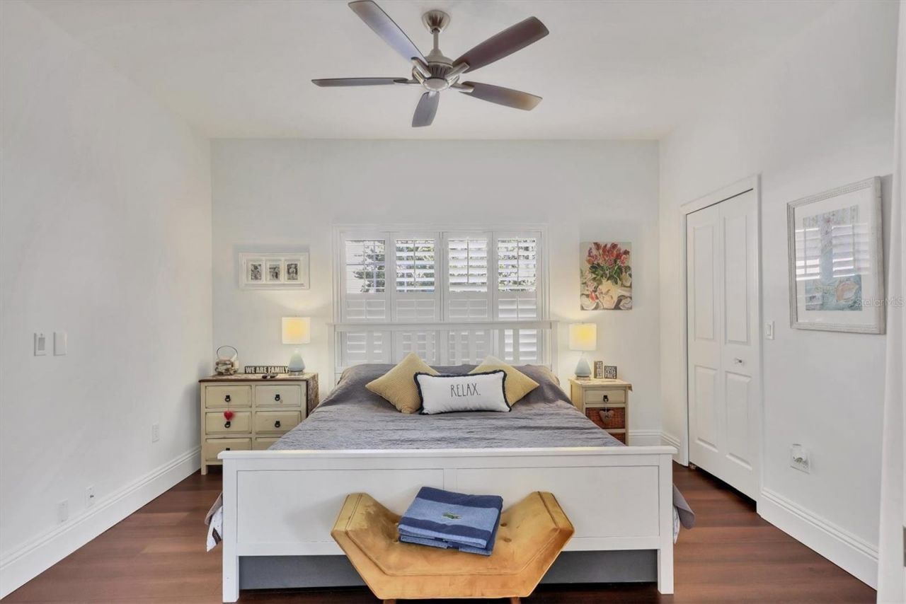 4305 Highland Oaks Circle, Sarasota, FL 34235 Photo