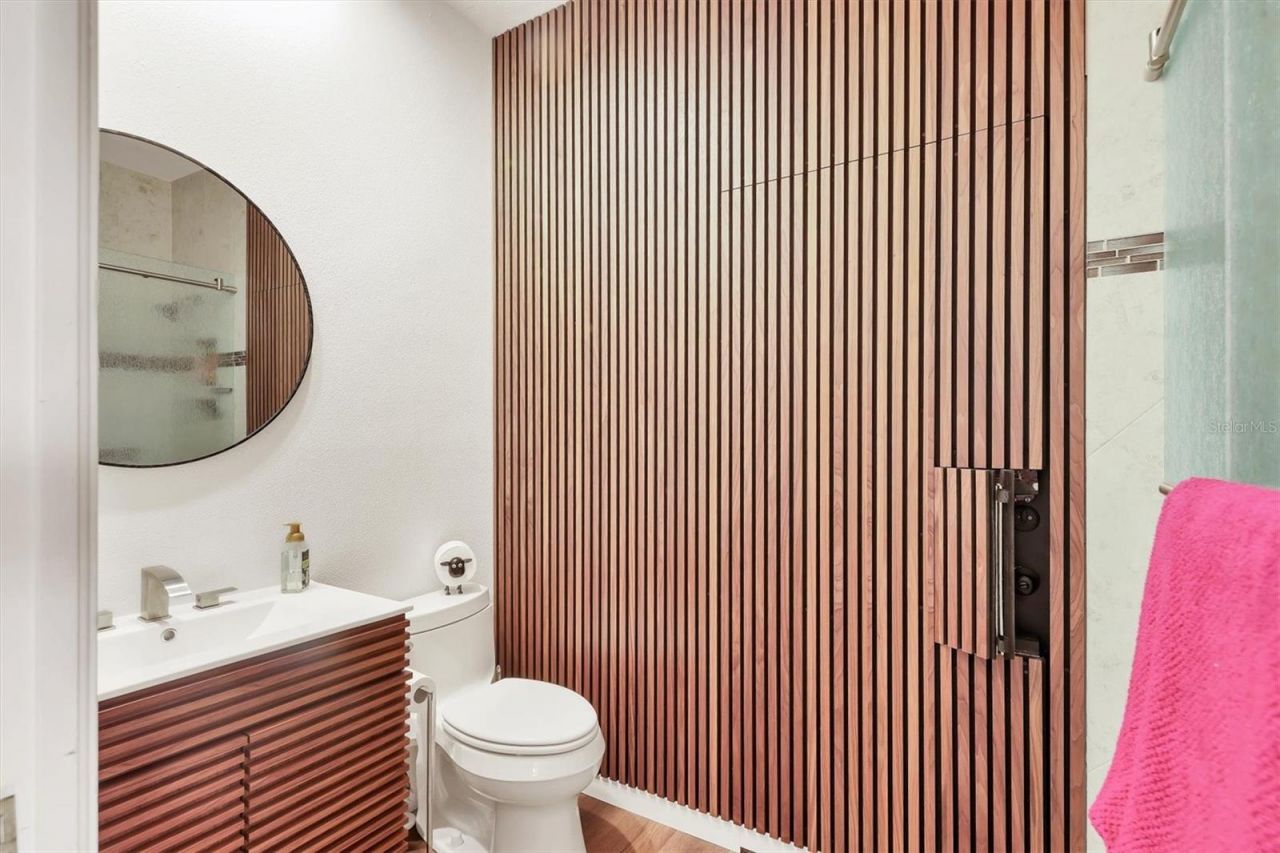 4305 Highland Oaks Circle, Sarasota, FL 34235 Photo