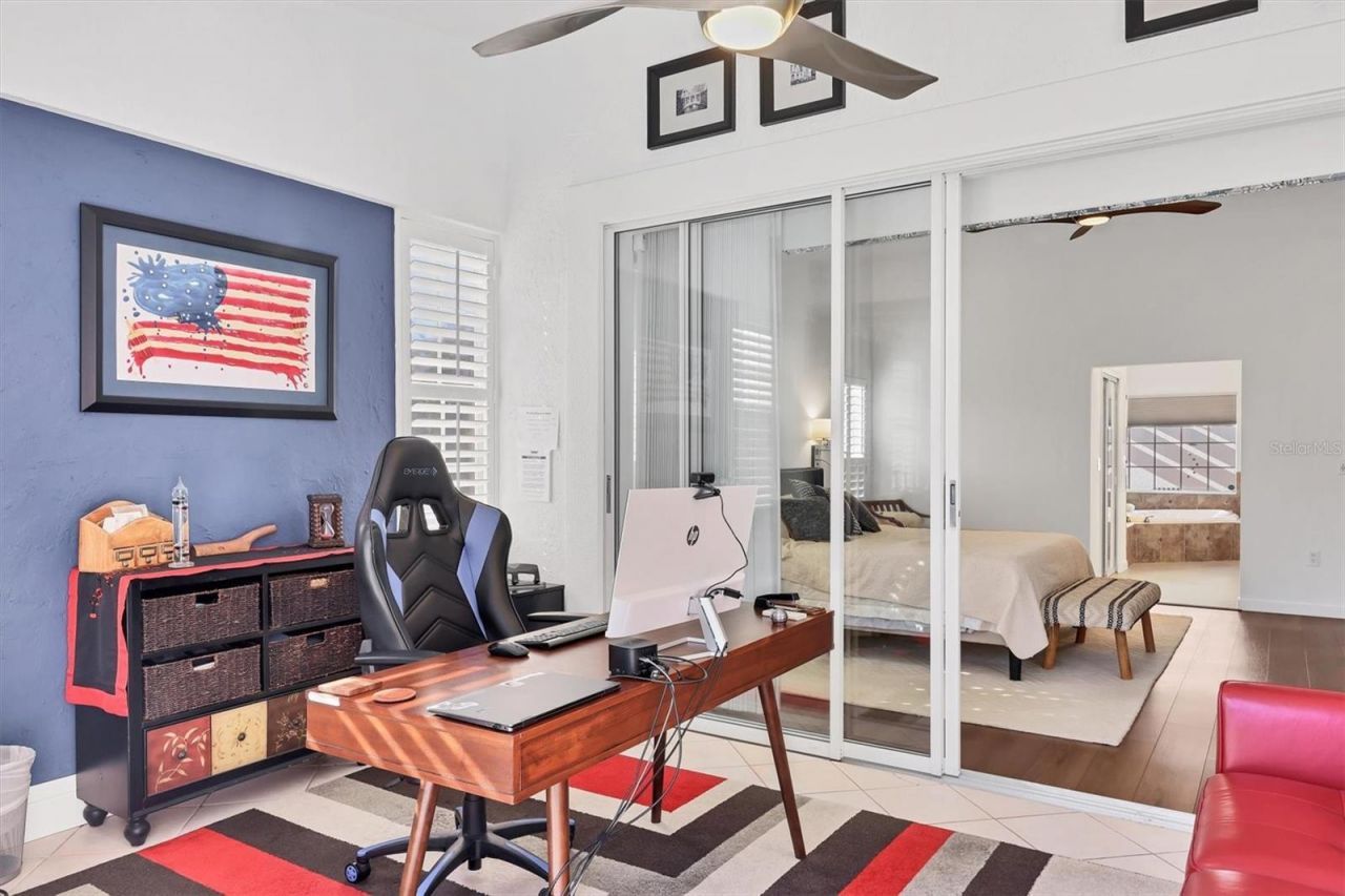 4305 Highland Oaks Circle, Sarasota, FL 34235 Photo