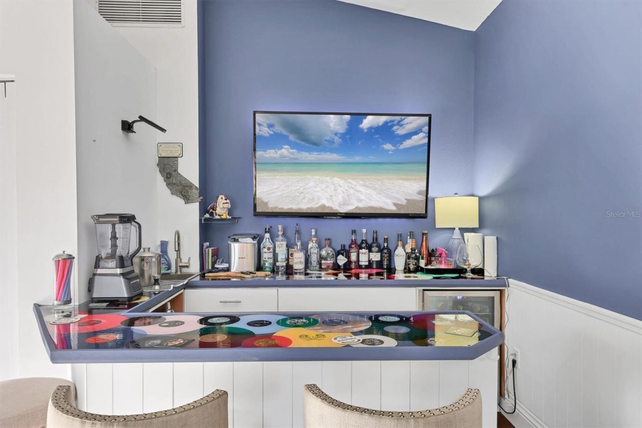 4305 Highland Oaks Circle, Sarasota, FL 34235 Photo