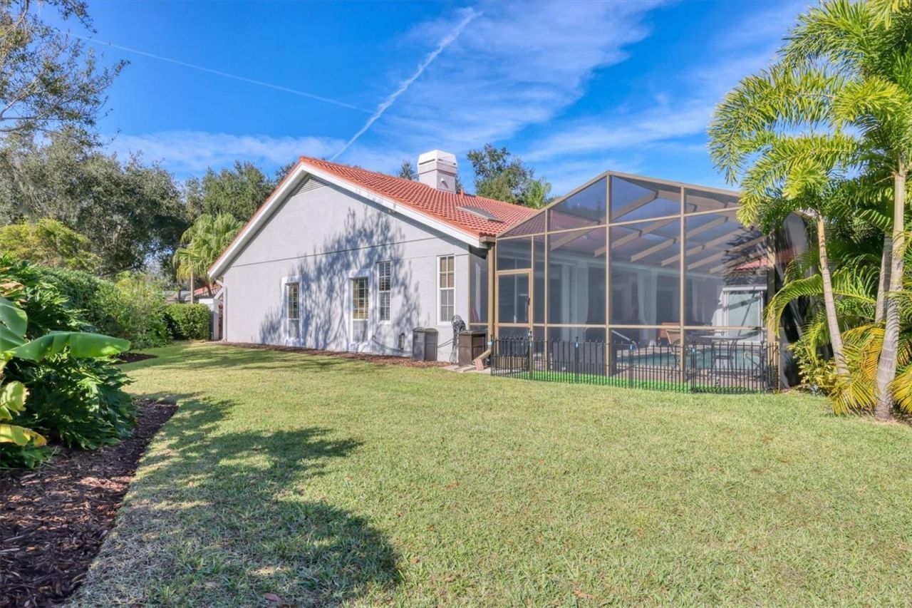 4305 Highland Oaks Circle, Sarasota, FL 34235 Photo