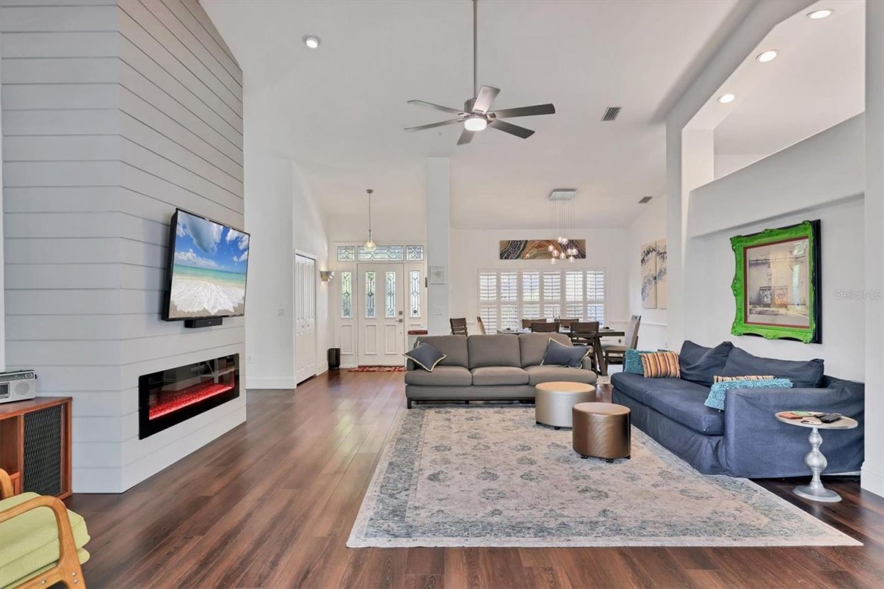 4305 Highland Oaks Circle, Sarasota, FL 34235 Photo