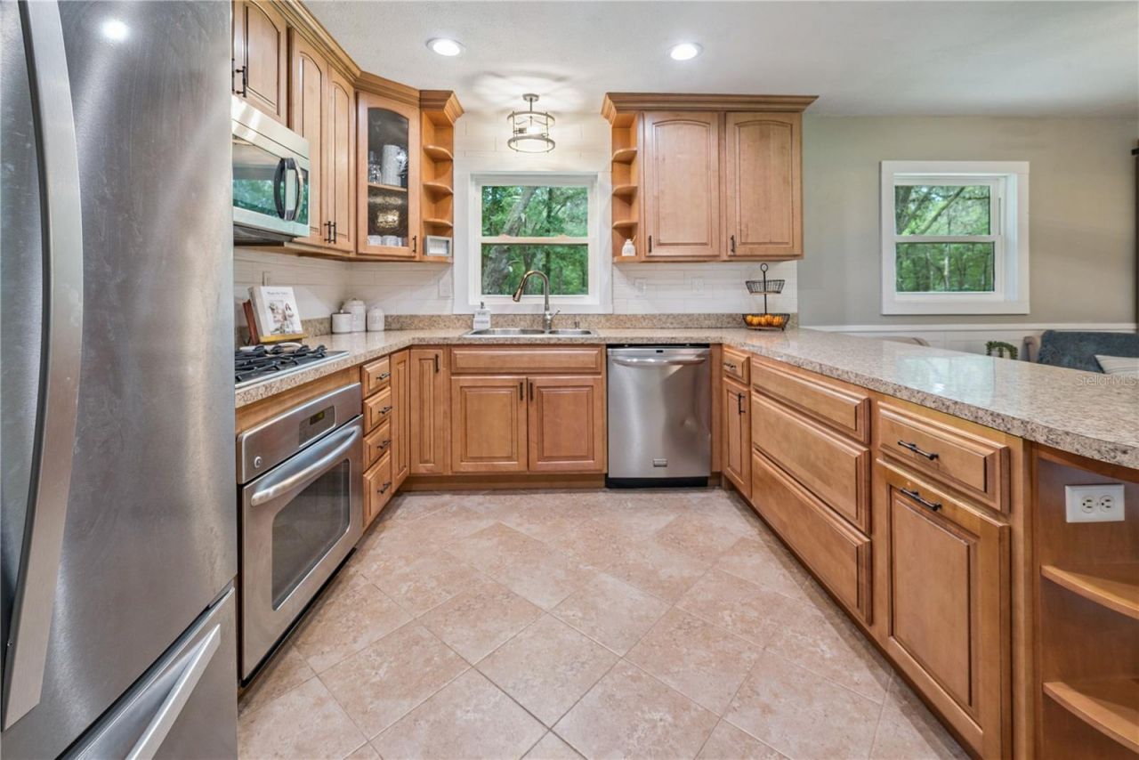 14545 SW 155th Avenue, Brooker, FL 32622 Photo