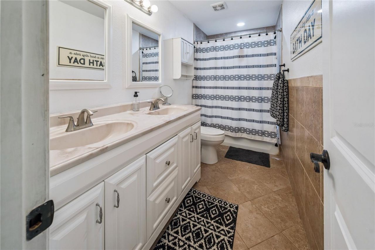 14545 SW 155th Avenue, Brooker, FL 32622 Photo