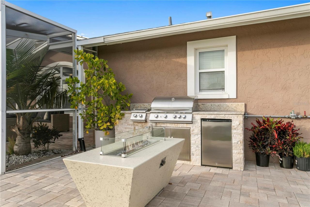 1320 52nd Avenue Ne, Saint Petersburg, FL 33703 Photo