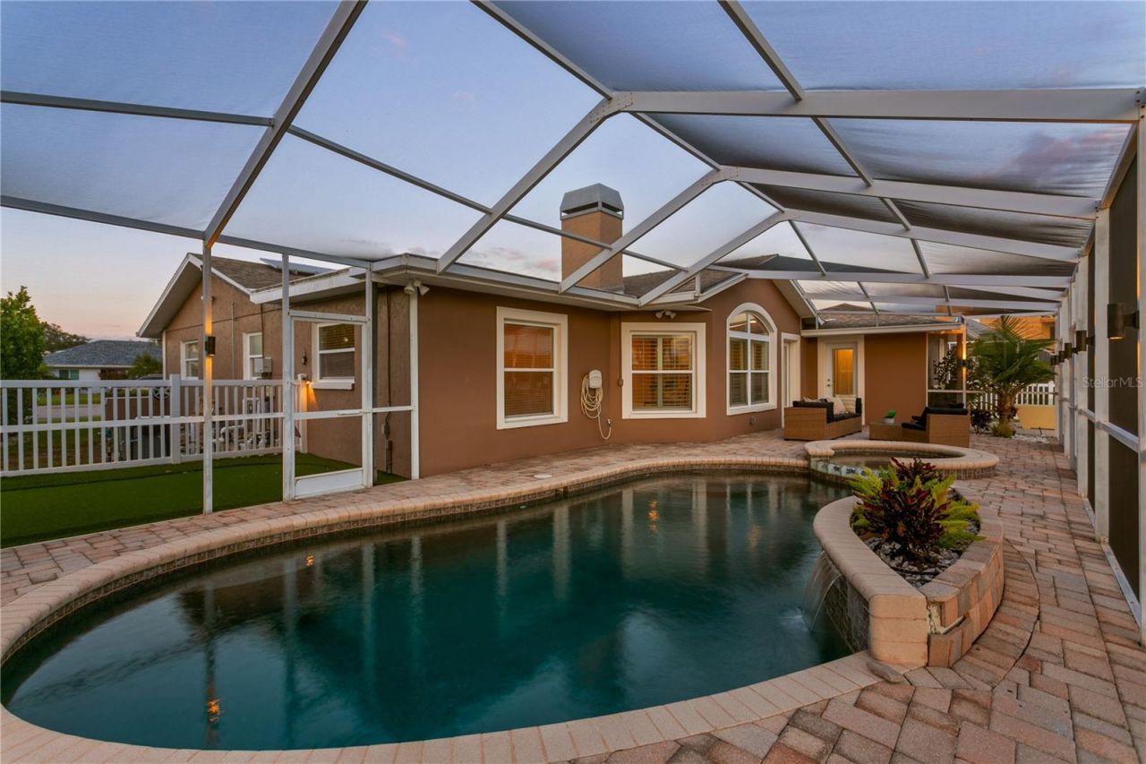 1320 52nd Avenue Ne, Saint Petersburg, FL 33703 Photo