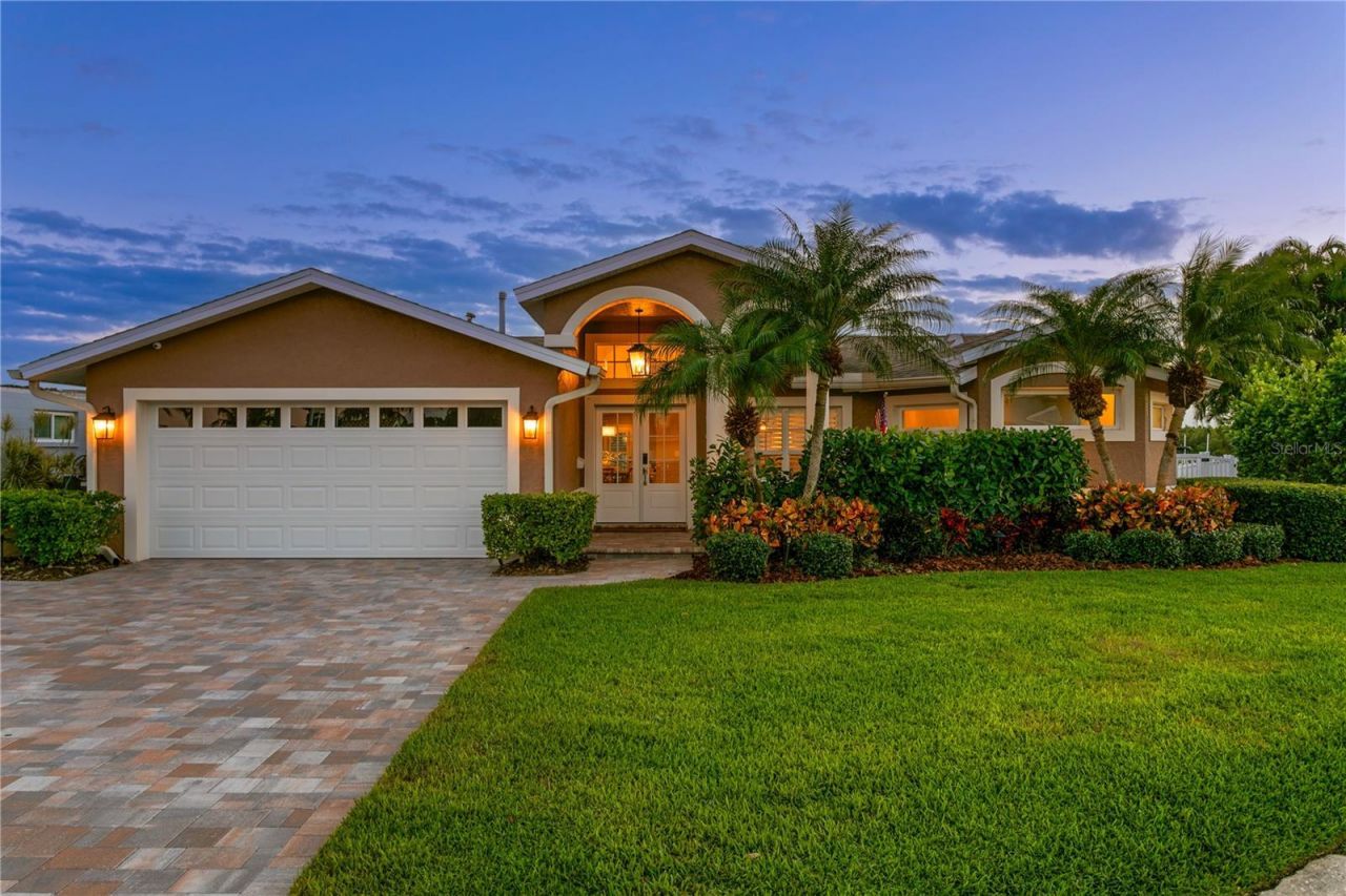 1320 52nd Avenue Ne, Saint Petersburg, FL 33703 Photo