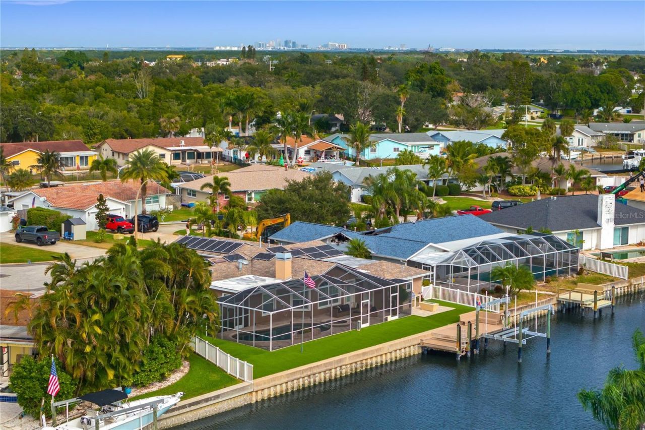 1320 52nd Avenue Ne, Saint Petersburg, FL 33703 Photo