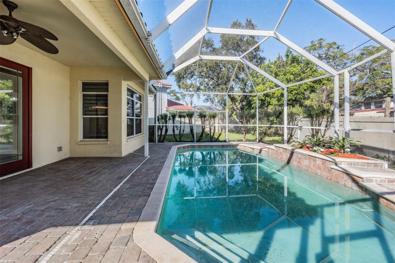 8685 Bayou Way N, Pinellas Park, FL 33782 Photo