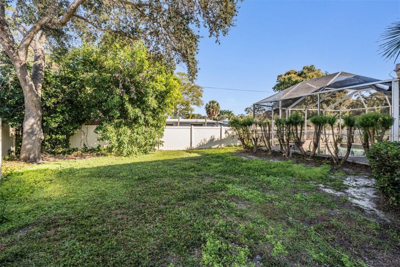 8685 Bayou Way N, Pinellas Park, FL 33782 Photo