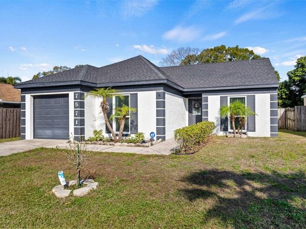 7571 121ST AVENUE, LARGO, FL 33773