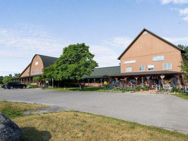 5046 West Bay Shore S, Unit 3 & 4, Suttons Bay, MI 49682