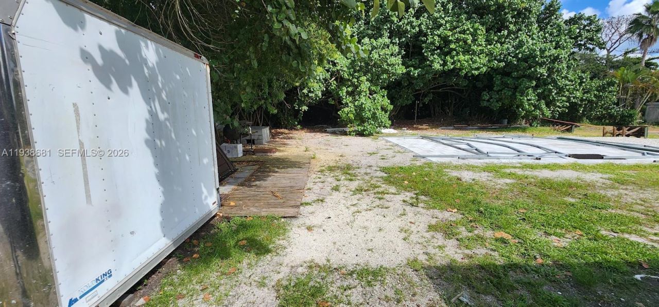 3801 N 10th Ave N, Palm Springs, FL 33461 Photo