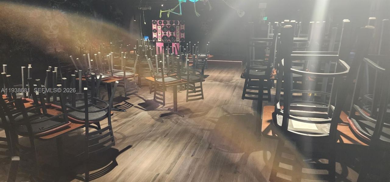 3801 N 10th Ave N, Palm Springs, FL 33461 Photo