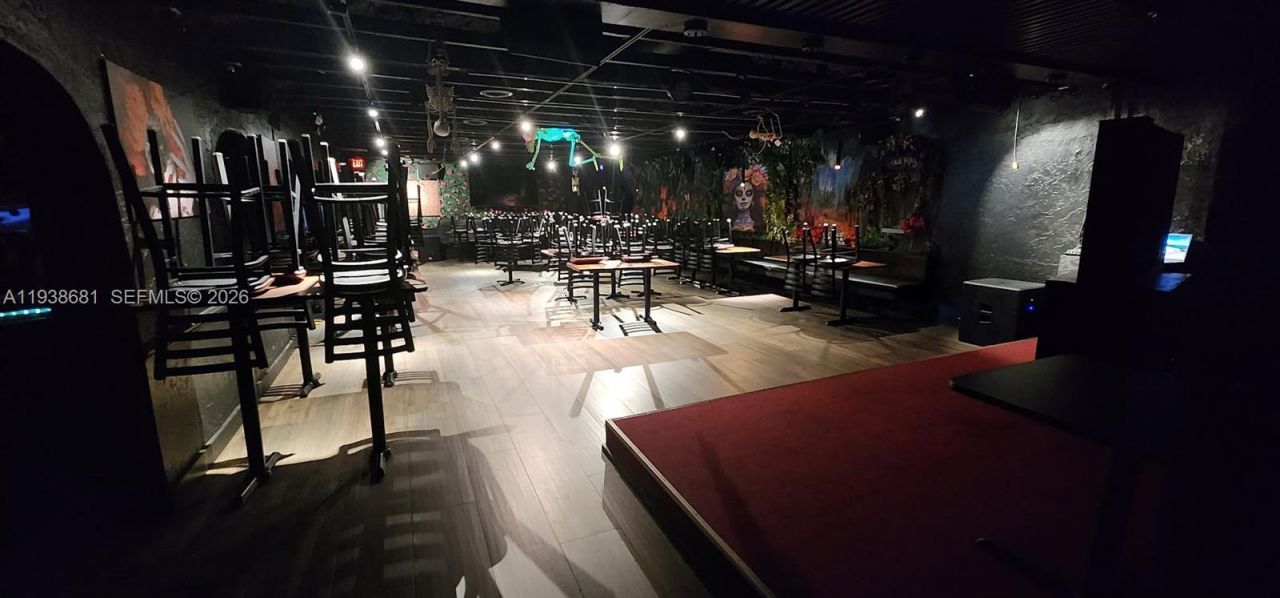 3801 N 10th Ave N, Palm Springs, FL 33461 Photo