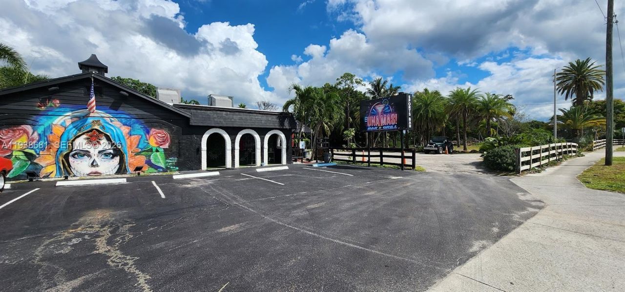 3801 N 10th Ave N, Palm Springs, FL 33461 Photo