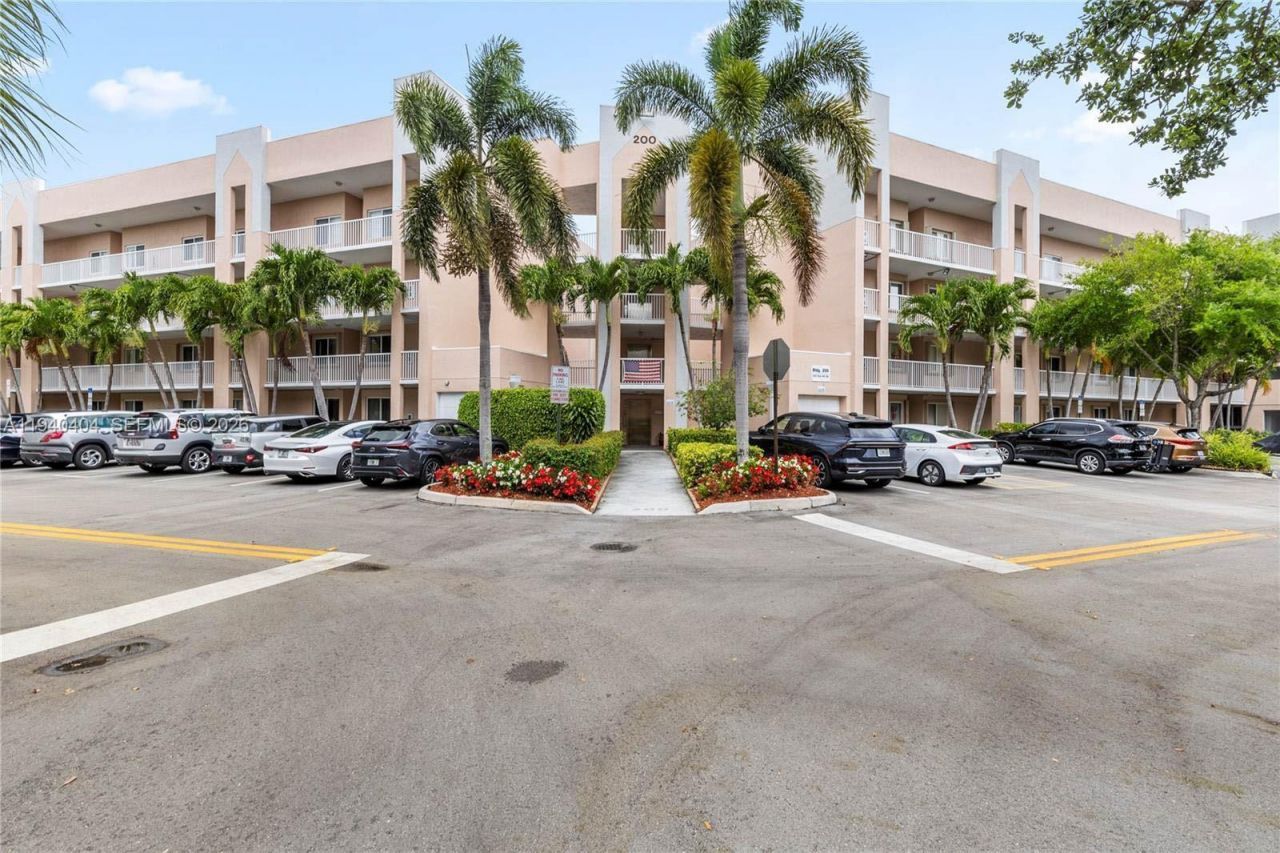 2541 N Nob Hill Rd, Unit 309, Sunrise, FL 33322 Photo