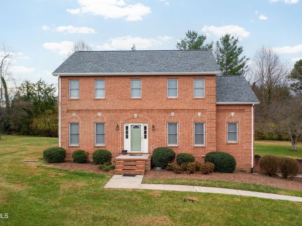 285 Chesterfield Drive, Kingsport, TN 37663